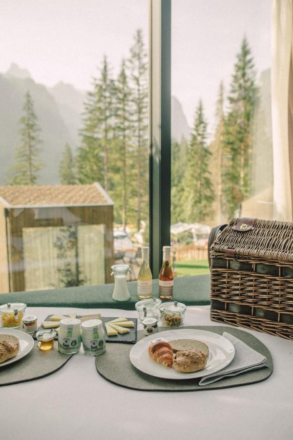 Skyview Chalets Am Camping Toblacher See エクステリア 写真