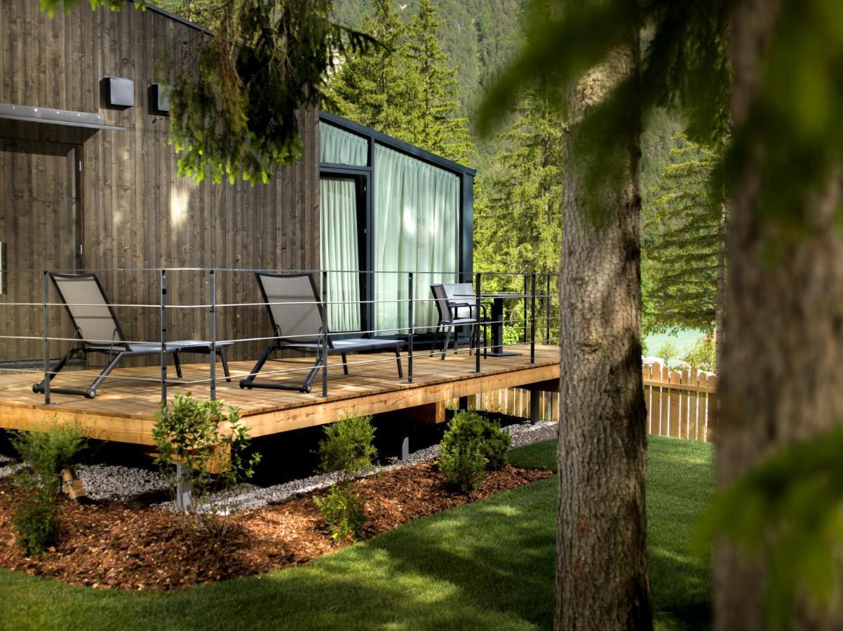 Skyview Chalets Am Camping Toblacher See エクステリア 写真