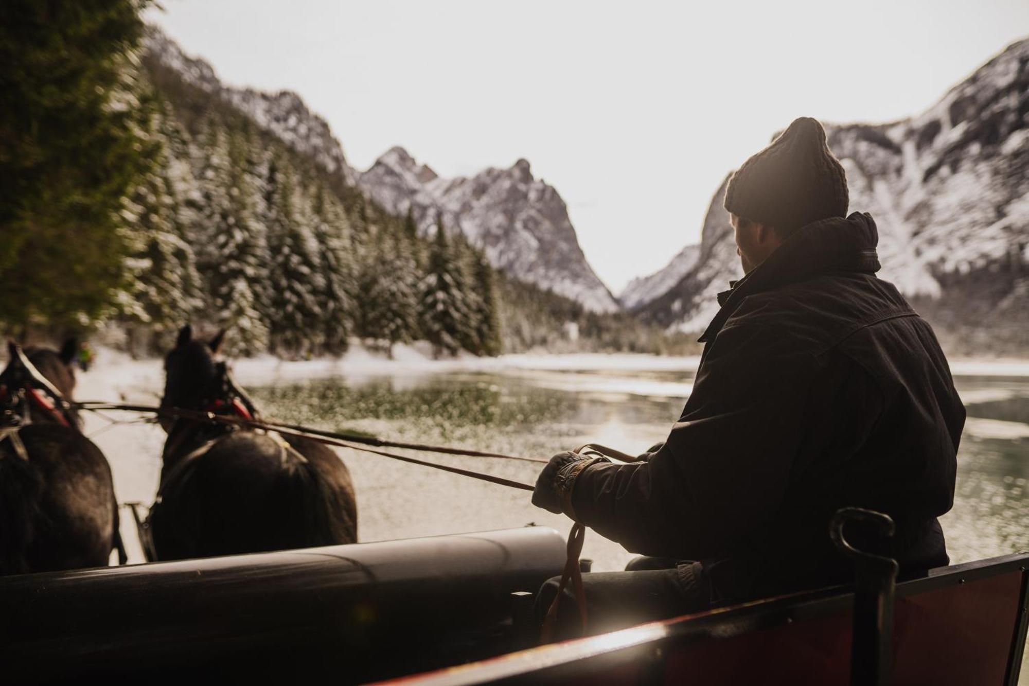 Skyview Chalets Am Camping Toblacher See エクステリア 写真
